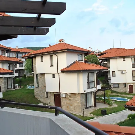 Bay View Villas - Luxury Villas & Apartments-2